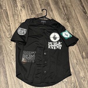 Black Short-Sleeve Jersey with Graphic Patches